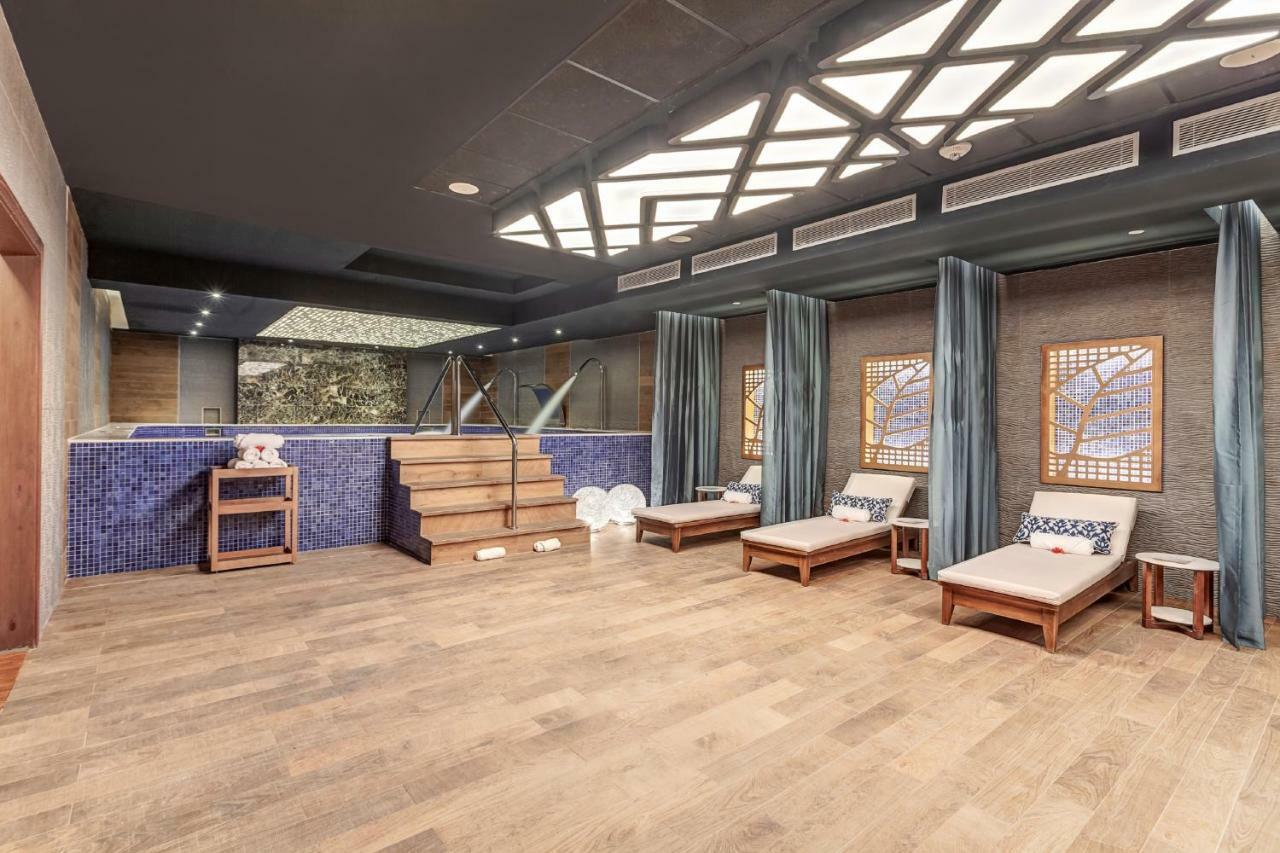 Royalton Antigua, An Autograph Collection All-Inclusive Resort Five Islands Village Dış mekan fotoğraf